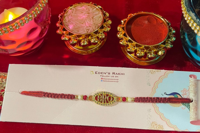 Manufacturer, Exporter, Importer, Supplier, Wholesaler, Retailer, Trader of Rakhi & Gifts in New Delhi, Delhi, India.